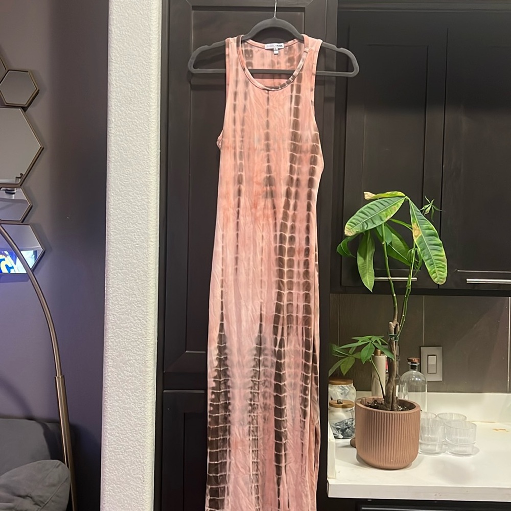 Tie-dye maxi dress